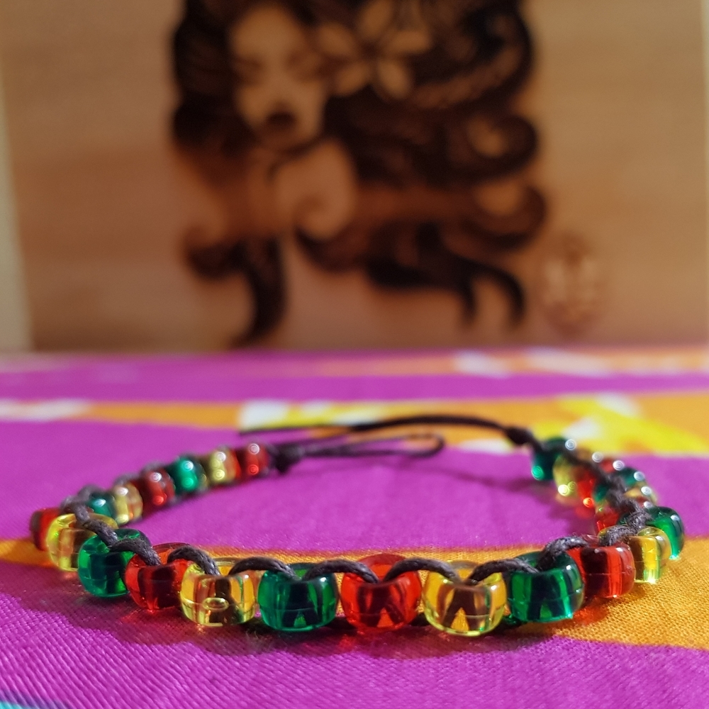 Hand Crafted Beaded Bracelet ❤💛💚